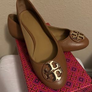 Tory Burch Claire Ballet Tumbler Leather Flat
